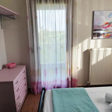 Traditional Estate Heated Pool & Garden, 5 Bedrooms Дом отдыха Metokhion Patriotikon