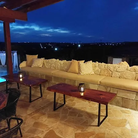 Traditional Estate Heated Pool & Garden, 5 Bedrooms Дом отдыха Metokhion Patriotikon