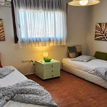Traditional Estate Heated Pool & Garden, 5 Bedrooms Дом отдыха Metokhion Patriotikon