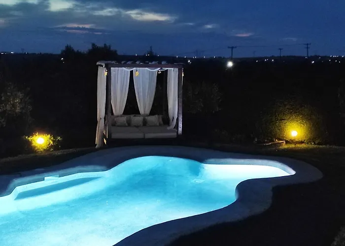 Casa de Férias Traditional Estate Heated Pool & Garden, 5 Bedrooms
